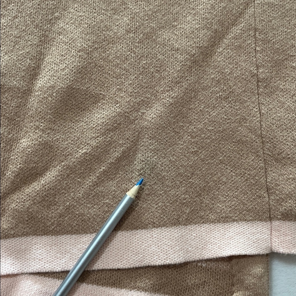 CHLOÉ
Kids Stone Cotton And Wool Cape With Buckle - Picture 14 of 16